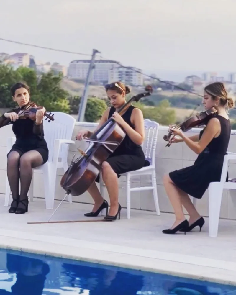 Arya Trio galeri