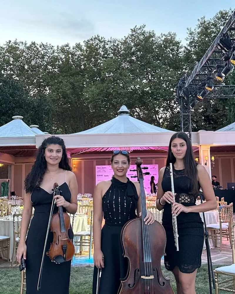 Arya Trio galeri