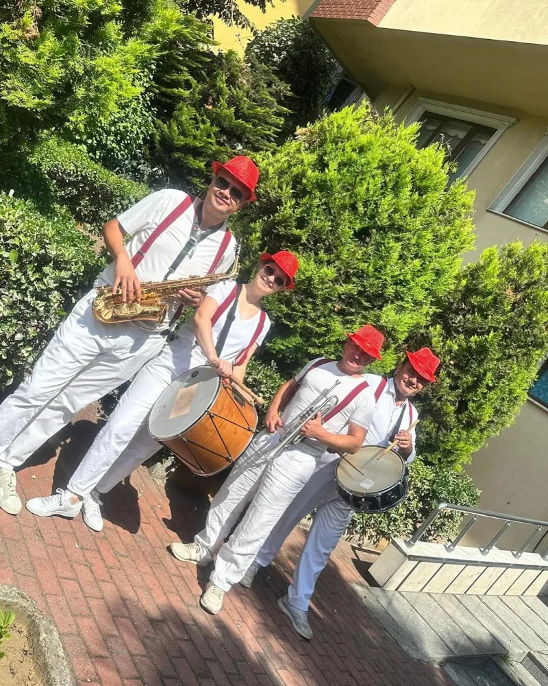 Bando Arya galeri