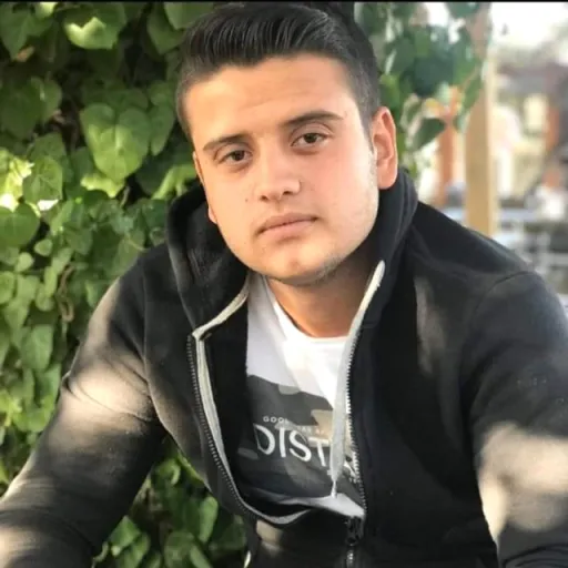 Emre Kaya profil fotoğrafı